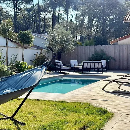 Sublime Maison De Piscine Au Coeur Des Pins, Proche Holiday home *