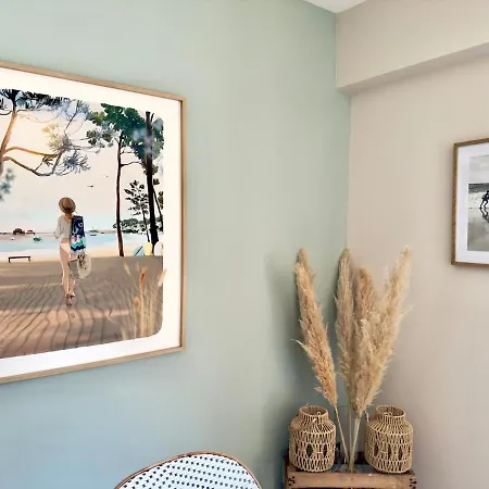 Sublime Maison De Piscine Au Coeur Des Pins, Proche Holiday home *